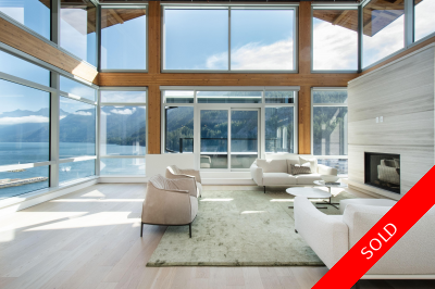 Horseshoe Bay Penthouse for sale: Sanctuary by Westbank 4 bedroom 3,682 sq.ft. (Listed 2025-12-16)